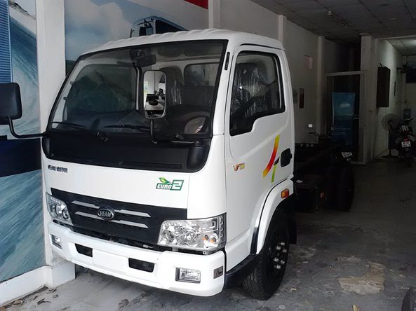 Thay Kính chắn gió xe tải Veam VT200 3 Thay Kính chắn gió xe tải Veam VT200