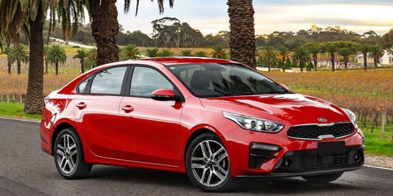 Dịch vụ thay kính chắn gió xe KIA Koup tận nhà 3 Dịch vụ thay kính chắn gió xe KIA Koup