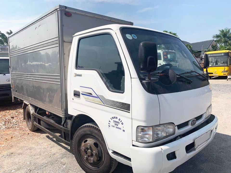 dich-vu-thay-kinh-chan-gio-xe-tai-kia-k3000-tan-noi Dịch vụ thay Kính chắn gió xe tải KIA K3000 tận nơi