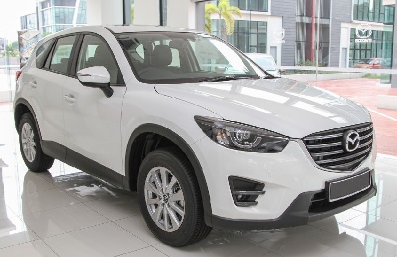 thay-kinh-chan-gio-xe-oto-mazda-5 Thay Kính Chắn Gió Xe Oto Mazda 5