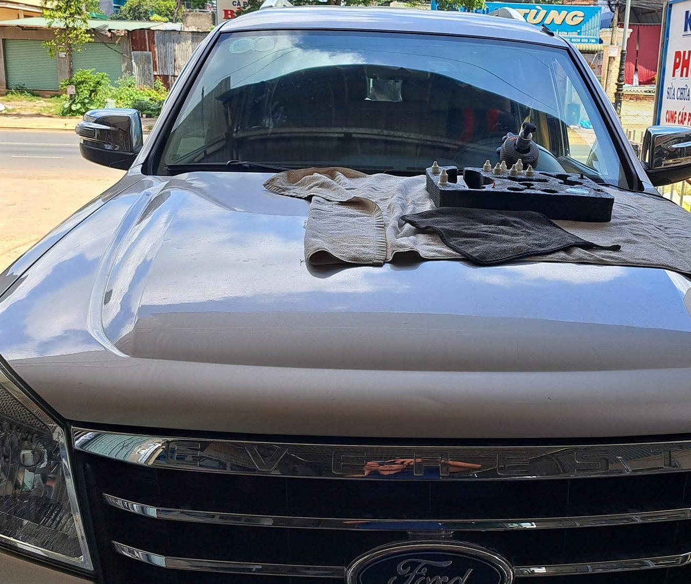 Thay Kính Ô Tô Quận 8 Thay Kính Ô Tô Quận 8