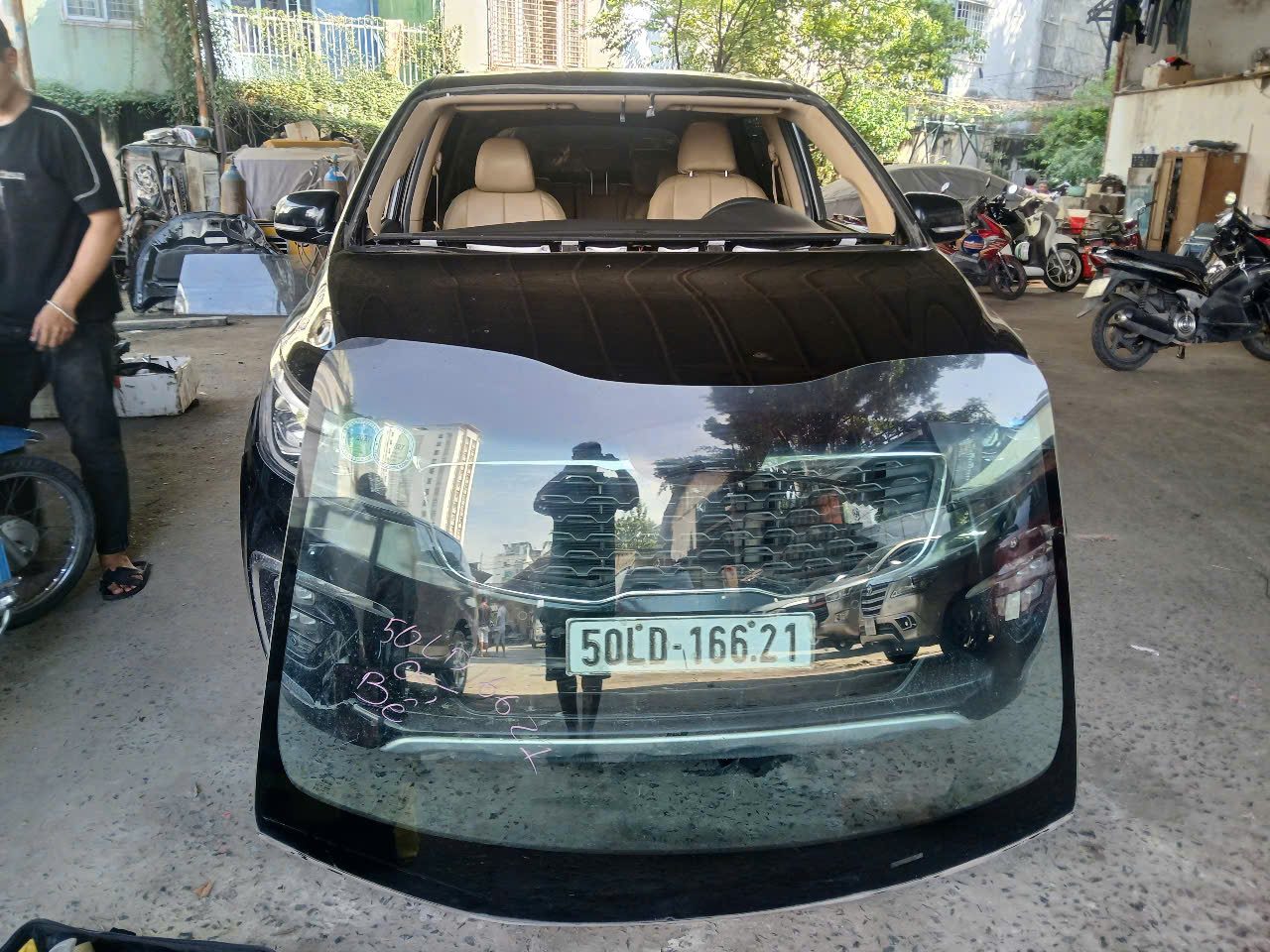 Thay Kính Ô Tô Quận 2 Thay Kính Ô Tô Quận 2