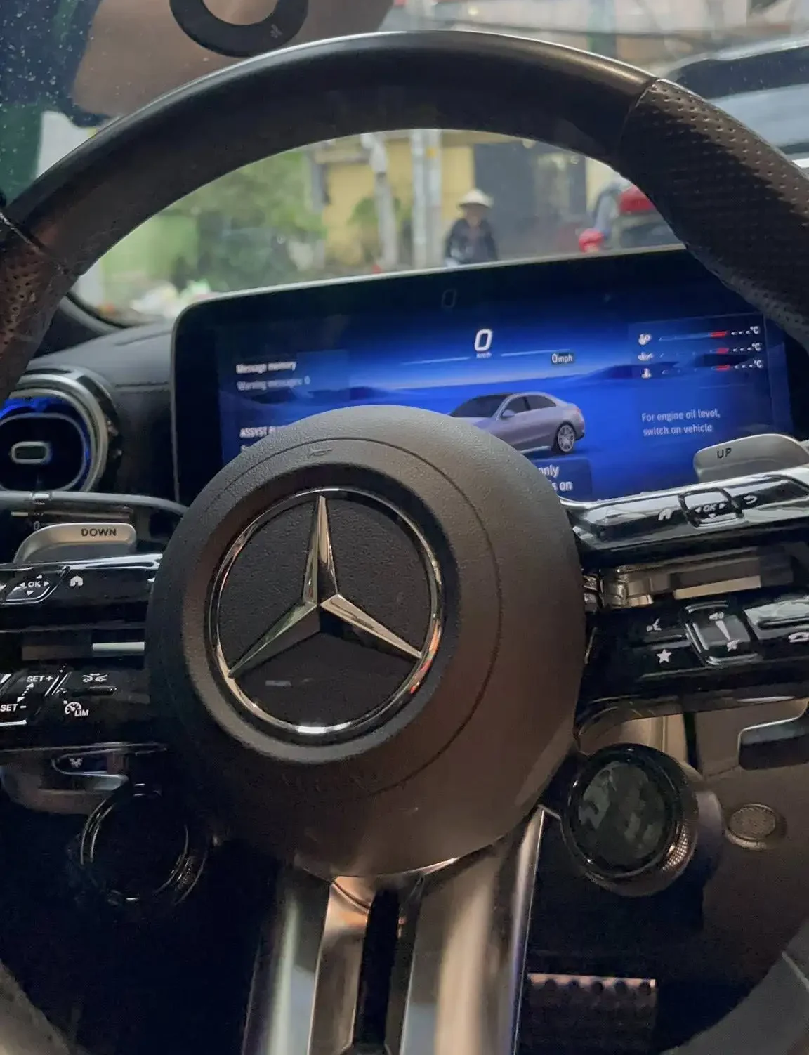 Dịch vụ thay kính xe ô tô