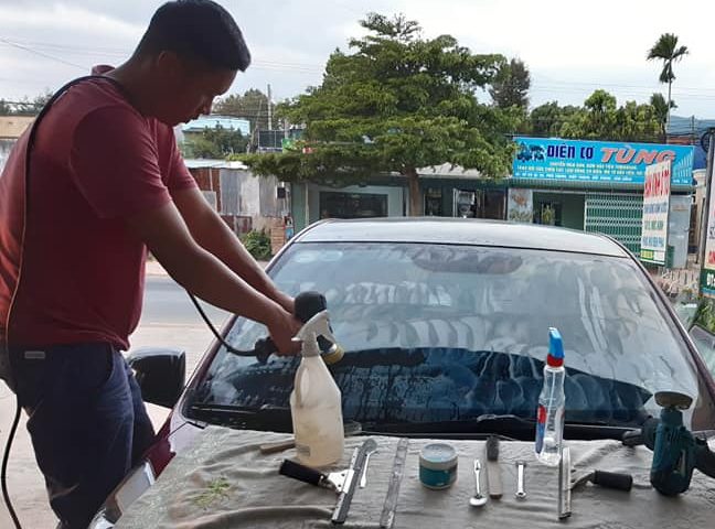 Thay Kính Ô Tô Quận 10 Thay Kính Ô Tô Quận 10