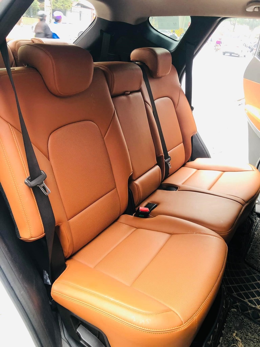 BỌC GHẾ DA XE HYUNDAI SANTAFE 
