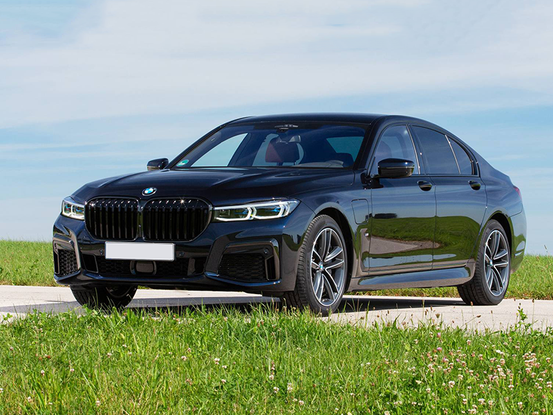 Kính chắn gió xe BMW 750Li