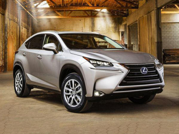thay-kinh-chan-gio-xe-lexus-nx-200 thay Kính chắn gió xe Lexus NX 200