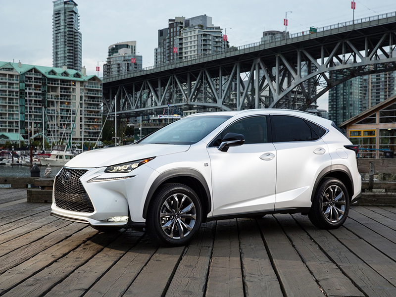 thay-kinh-chan-gio-xe-lexus-nx-200 thay Kính chắn gió xe Lexus NX 200