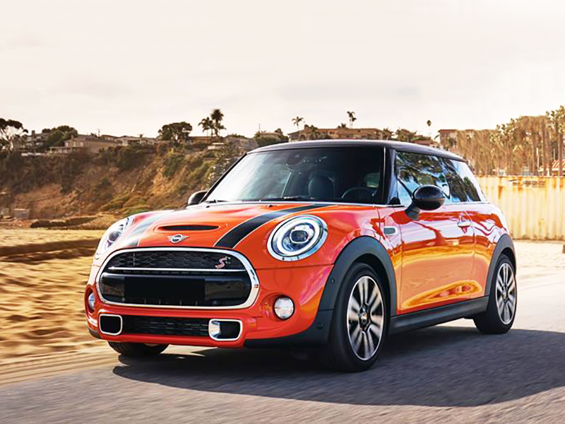 Thay Kính chắn gió xe Mini Cooper S