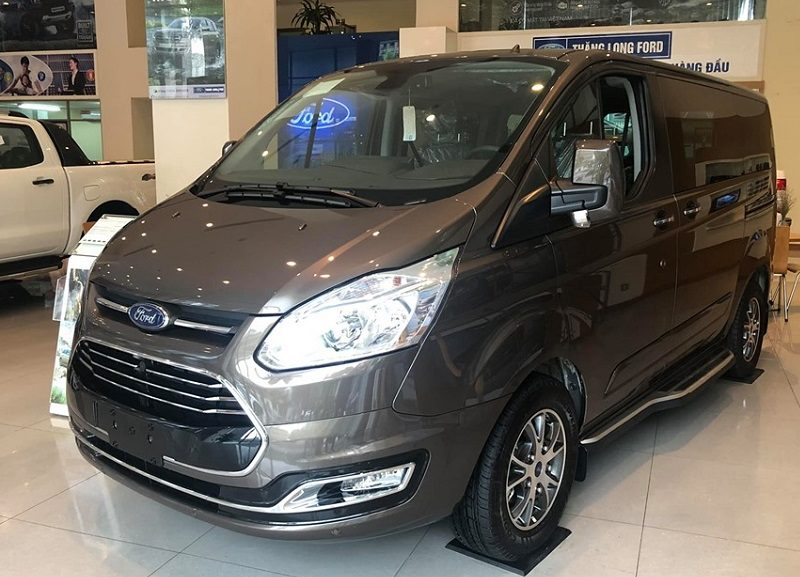 Thay Kính Chắn Gió Xe Ford Mondeo