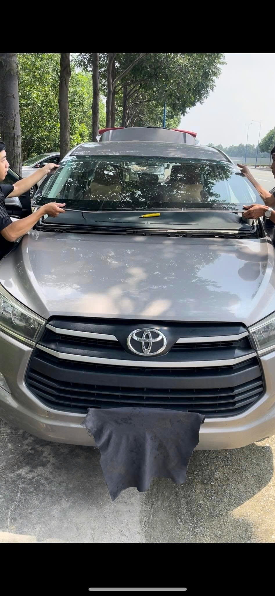 Thay Kính Ô Tô Toyota Thủ Đức Thay Kính Ô Tô Toyota Thủ Đức